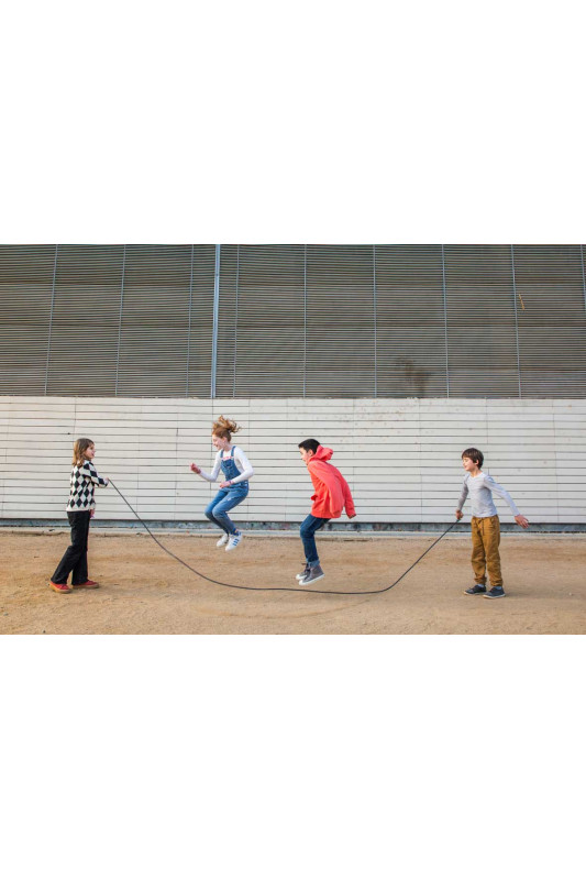 Corde à sauter géante