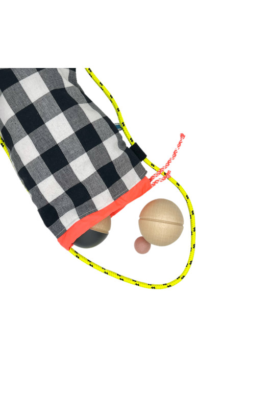 Jeu de pétanque en bois